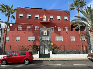 La Ayudantía Militar de Marina de Puerto del Rosario (Fuerteventura) abre sus puertas en el año 1943, teniendo competencias en Marina Mercante, Pesca, Costas y Señales Marítimas