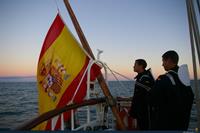 Arriado de bandera en BE J S de Elcano