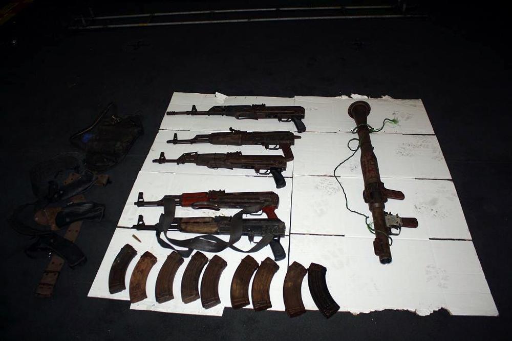 Armamento y munición de distinto calibre incautado a los presuntos piratas