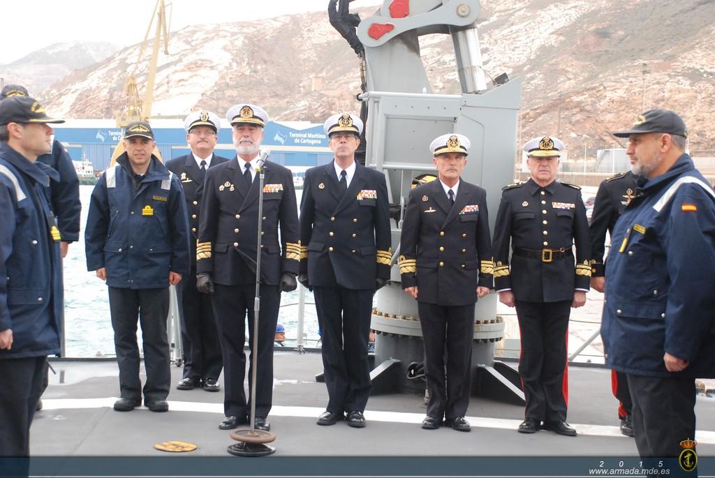 The farewell ceremony was presided over by the Fleet Commander, Admiral Santiago Bolíbar