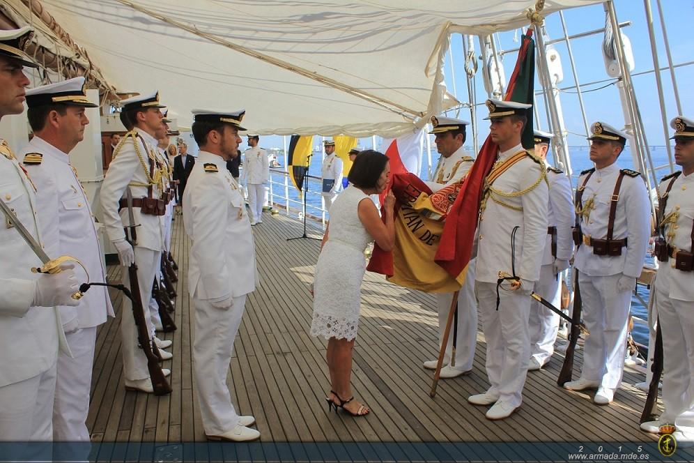 23 Spanish citizens living in Brazil pledged Allegiance to the Flag on the ship’s deck