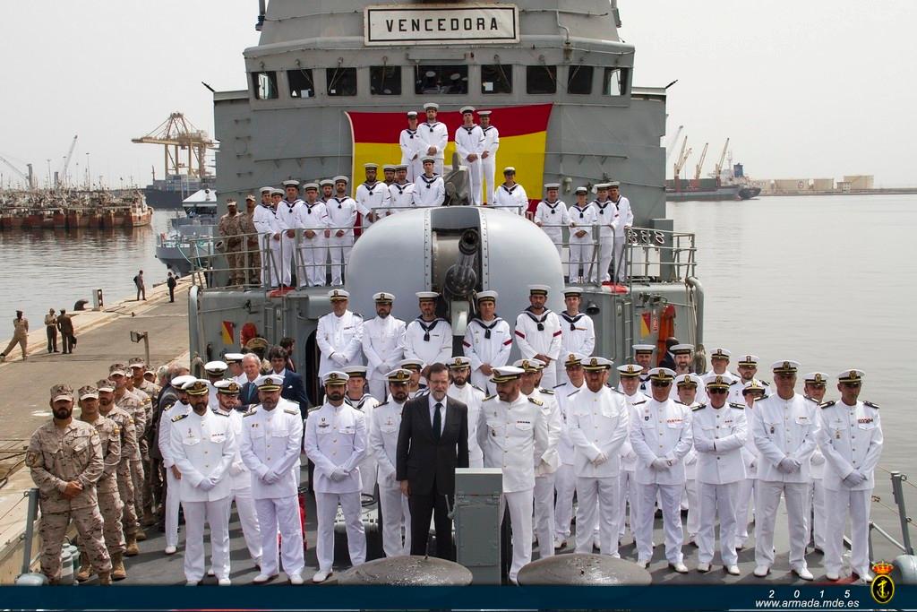 A family photo in the OPV’s castle with the Prime Minister