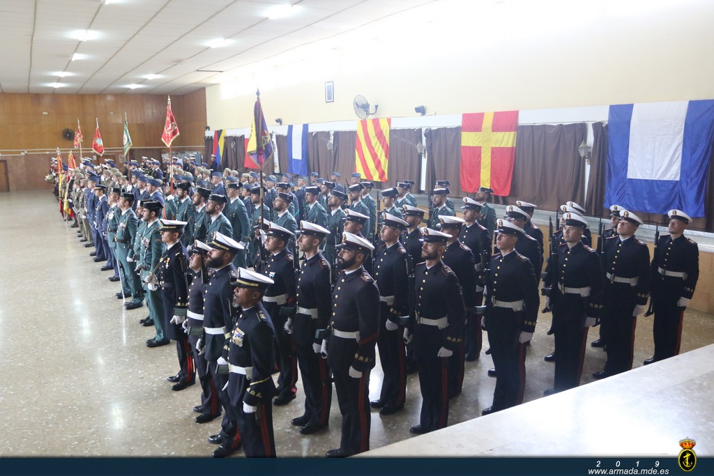 Acto de la Real y Militar Orden de San Fernando en el Tercio de Armada