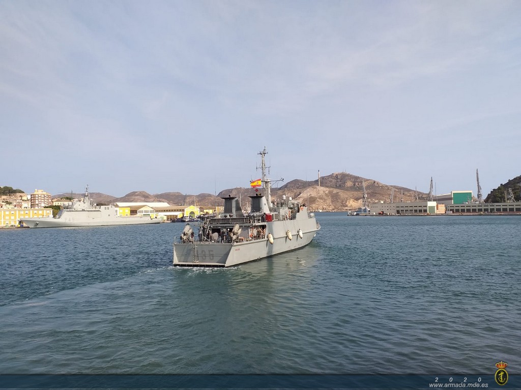 Salida del cazaminas Duero desde el puerto de Cartagena para su incorporación en la Agrupación Naval Permanente de Medidas Contraminas de la Otan número 2.