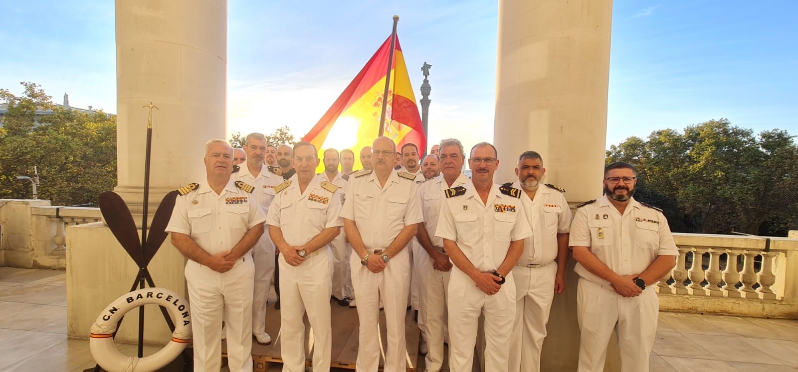 El AJEMA visita la Comandancia Naval de Barcelona