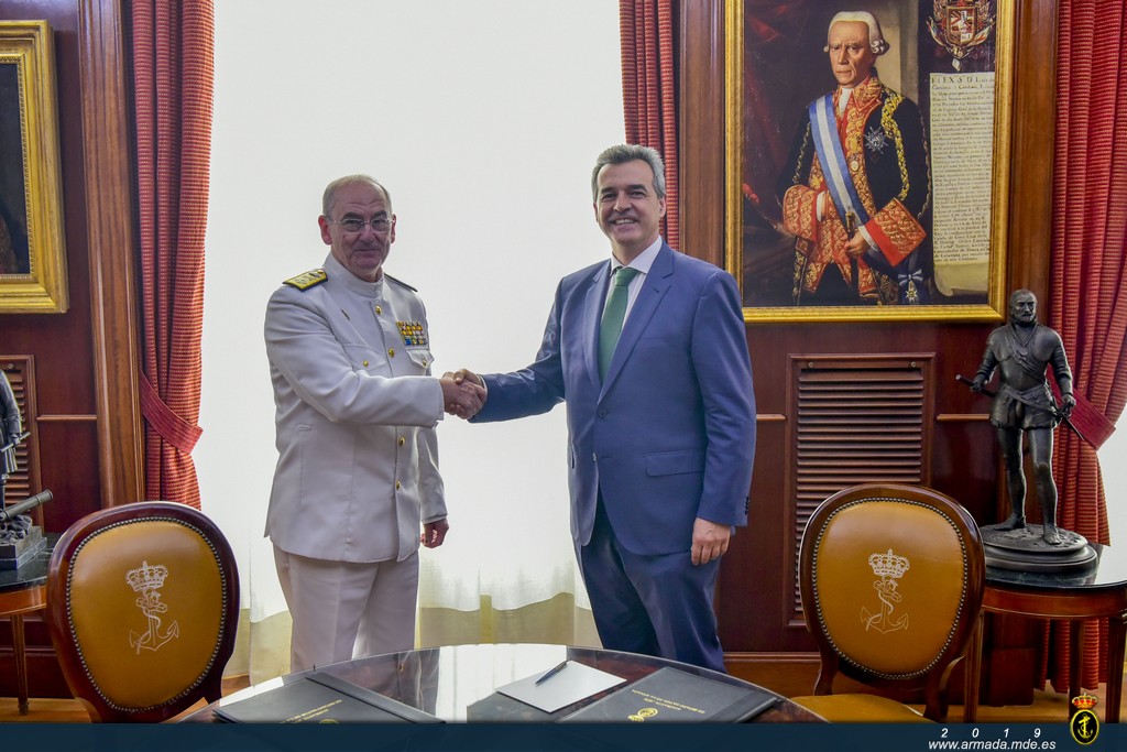 La Armada y la Universidad CEU San Pablo firman un convenio de colaboración para la creación de la "Cátedra internacional CEU Elcano"