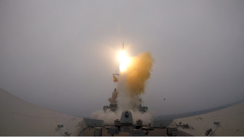 The ‘Blas de Lezo’ firing an anti-air missile. 
